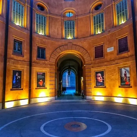 Hébergement de vacances Charming Flat In Centro A Con Posto Auto *