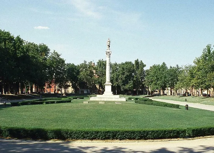 Charming Flat In Centro A Con Posto Auto Holiday home Ferrara