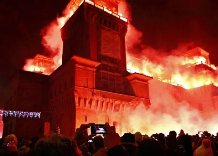 Holiday home Charming Flat In Centro A Con Posto Auto