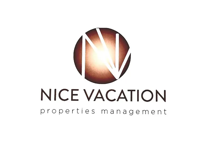 Charming Flat In Centro A Con Posto Auto Ferrara