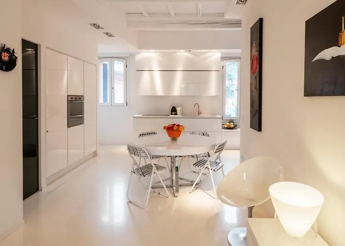 Ferienhaus Charming Flat In Centro A Con Posto Auto Ferrara