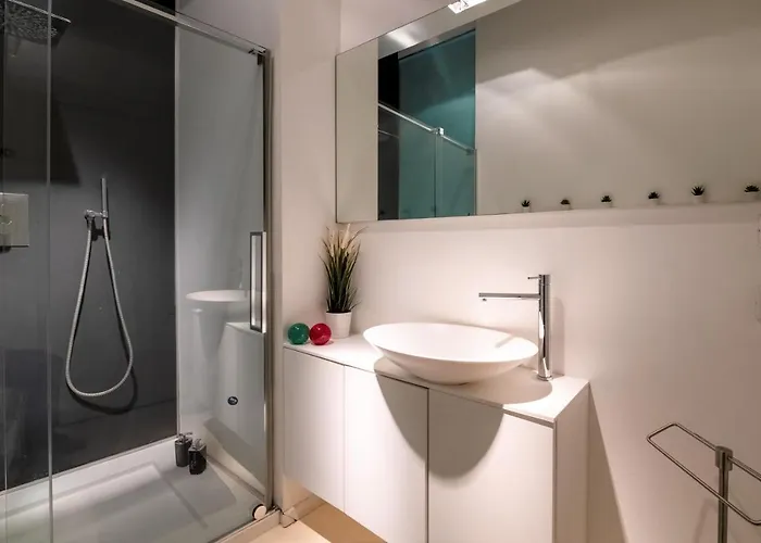 Charming Flat In Centro A Con Posto Auto * فيرّارا